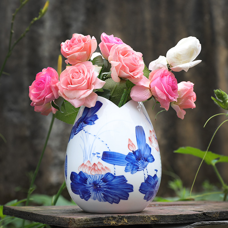 Jingdezhen ceramics hand - made floret bottle water raise lucky bamboo flower arrangement of blue and white porcelain decorative furnishing articles creative arts and crafts