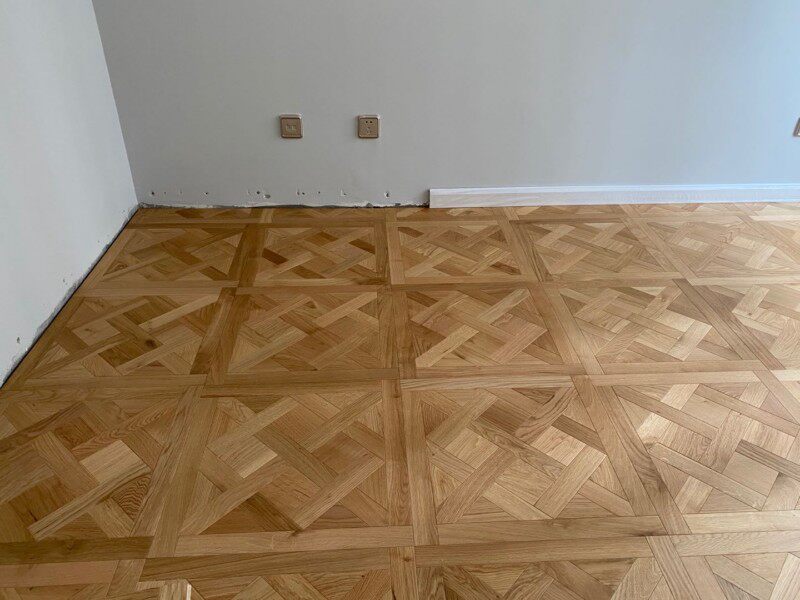 Export floor edge 500 solid wood pizza floor composite imported oak pine wood geothermal environmental protection E0