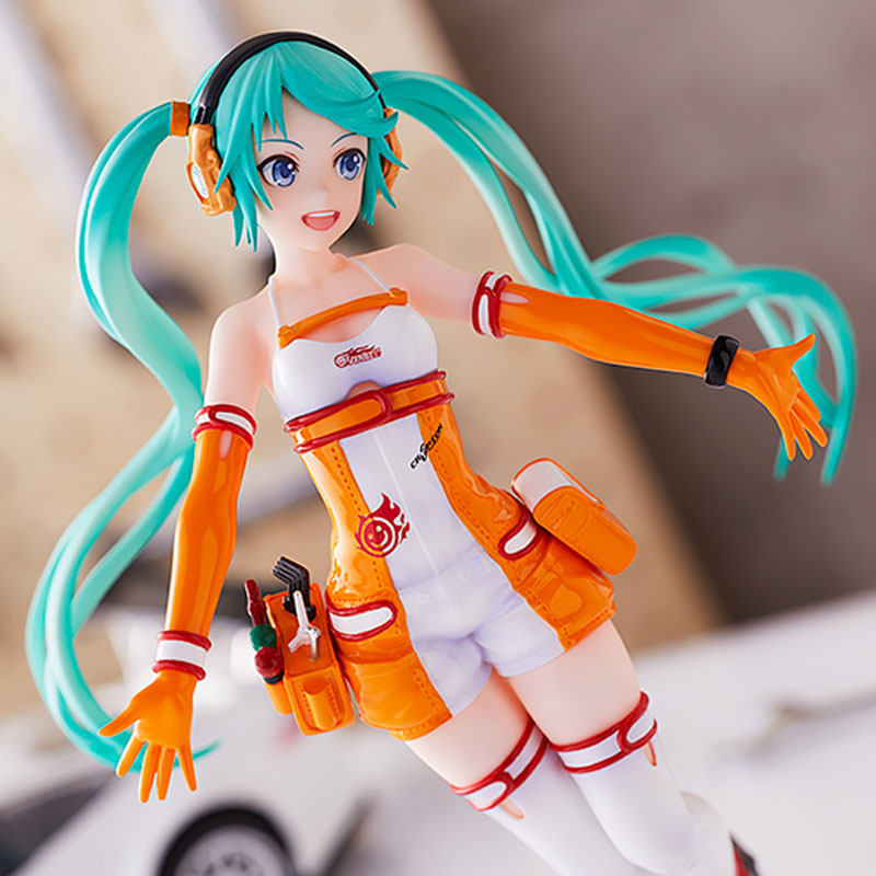Special price spot GSC model Jingpindu Racing Preliminary Sound Future Miku 2010 Planning of about 17cm