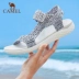 Giày nam Camel 2019 dép nam mùa hè đô thị giải trí ngoài trời dép đi trong nhà hoang dã thoải mái mềm mại - Sandal