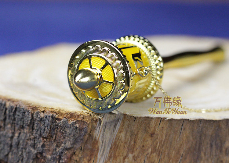 Молитвенный барабан 精品迷你手摇 德田锌合金嘛呢轮转经筒 六字真言转经轮 黄色中号