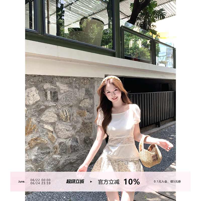 Selena Chen Pure Desire Lace Patchwork Short-Sleeved T-Shirt for Women, Summer Vibe, Hollow-Out Beautiful Lace Top Selena Chen Pure Desire Lace Patchwork Short-Sleeved T-Shirt for Women, Summer Vibe, Hollow-Out Beautiful Lace Top