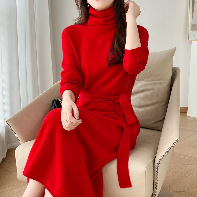 New Autumn and Winter Women's Long Dress, Over-The-Knee, Loose-Fitting, with Belt, Red Knitted Slimming Sweater Dress