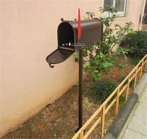 Standing new Hirokhiu white Decorative Mailbox Retro Villa Letterbox Outdoor American Indigable Character Rain Proof Milk Newspaper Box