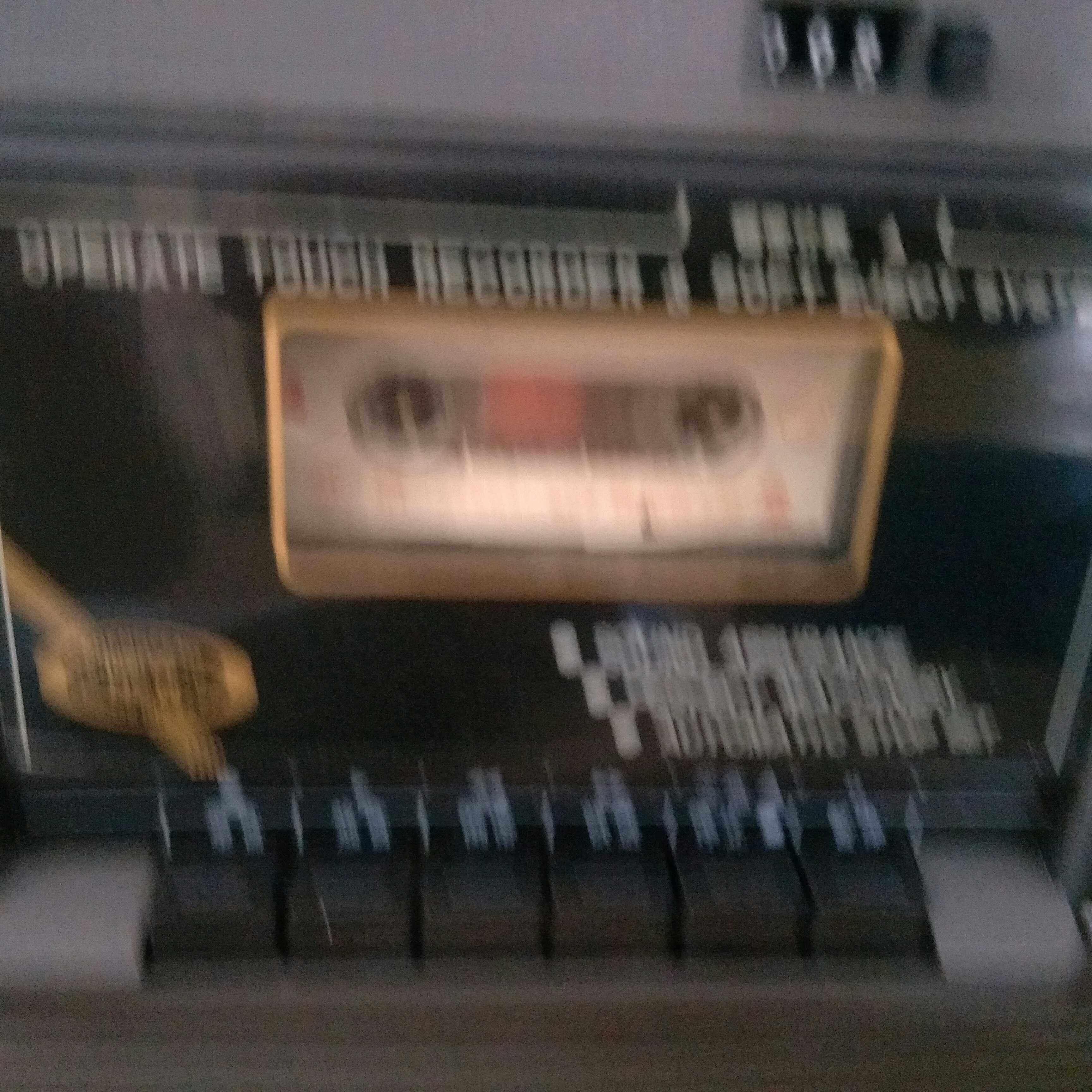 数据存储新神器！磁带库：拯救你的海量数据，绝绝子！