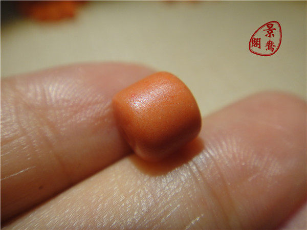 Сувенир 〓老琉璃〓西藏传世明清珊瑚色老琉璃珠 老雪巴红琉璃桶珠古珠064