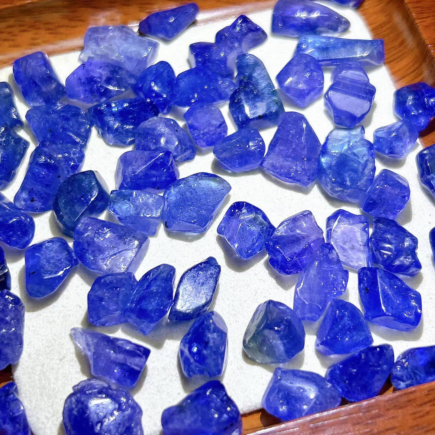 天然タンザナイト原石