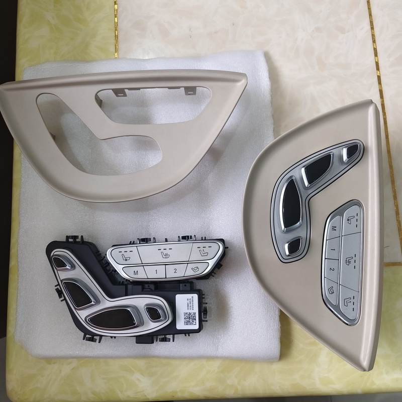 Suitable for Mercedes-Benz V260 Middle Row Aviation Seat Switch Panel Trim W447 Seat Adjustment Switch Leg Rest Button