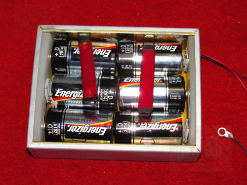 Aluminum battery case for which can be placed 6 knos 1 battery 15X11 5X3 7 cm
