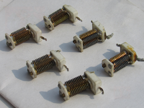 Ceramic air capacitive copper variable capacitor CW1-20P (physical figure)