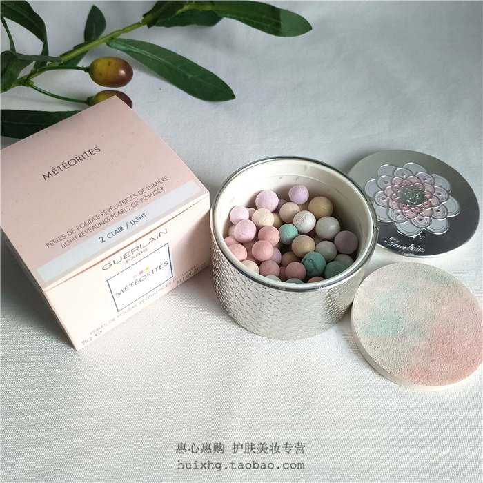 Phấn phủ chấm Guerlain Guerlain Symphony Meteor Powder Ball 25g Oil Control Makeup Loose Powder Làm sáng tự nhiên làn da - Quyền lực