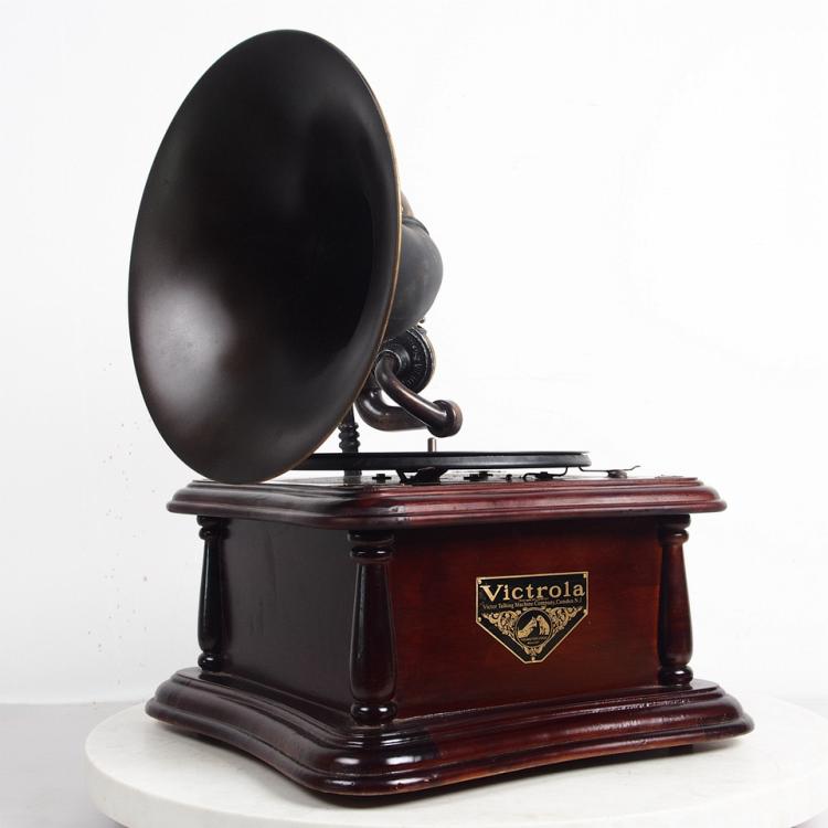 đầu đĩa than cũ	 Hoài niệm retro cong ống sừng tay máy hát vinyl ghi âm máy đồng hồ quyền lực phong cách châu Âu phòng khách trang trí âm thanh - Máy hát kim đĩa than technics
