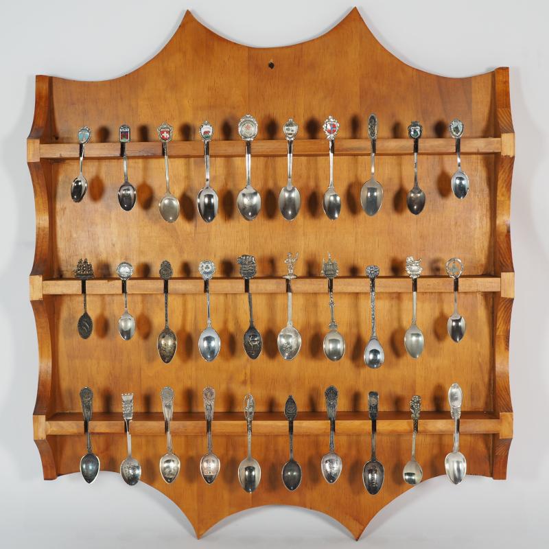 Western Antique Tableware Commemorative Collection Metal Spoon Western-Style Dining Commemorative Spoon Wooden Display Stand Vintage Item Hanging Ornament