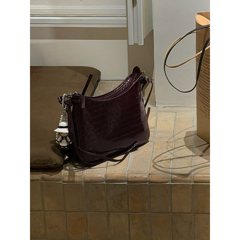 Sixi Handmade·【Useless Embrace】Fetal Cowhide Vintage Underarm Bag Commuting Shoulder Crossbody Accordion Bag S72