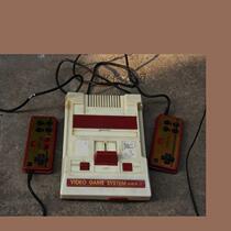 The Little Bully King d21 Game Console Red White Machine