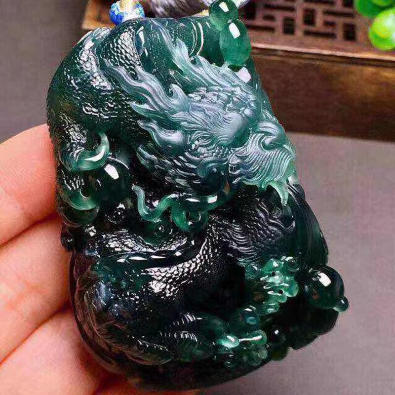 Y72)ヒスイ翡翠糯種水色暗緑A貨『悟道』精彫 彫牌 翡翠吊墜 O1CN01zgcc6w28bboKz2abl_!!