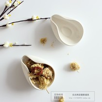  Ceramic tea lotus tea photography props White jade porcelain tea spoon Taobao shooting background teaspoon decoration photo props