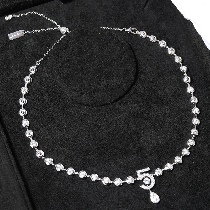 High-Quality Craftsmanship! High-End Number 5 Necklace Choker, 925 Sterling Silver Plated with 18K White Gold, Non-Fading Clavicle Chain