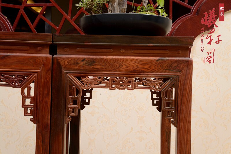 ������Ҿߺ�ľ�������δ��-��֦����