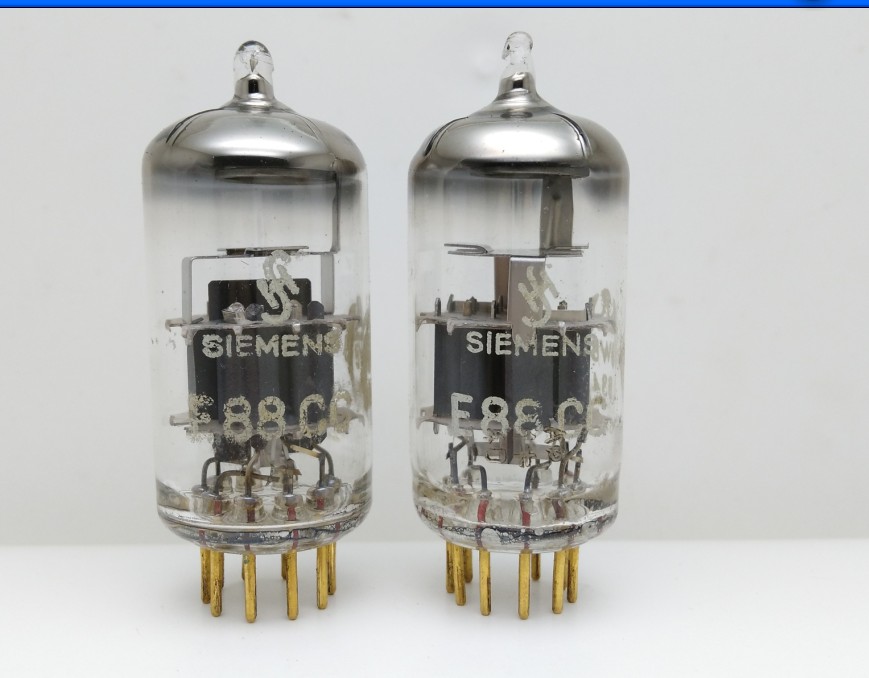 Early no-steel gold foot German Siemens E88CC ECC88 6922 6DJ8 6N11 vacuum tube