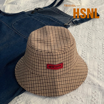 (Peanut girl) Original homemade 2019 autumn thin wool British plaid letter wide hat M068