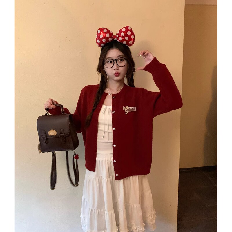 Plus Size Women's Clothing 150kg Very Stylish Early Autumn Outfit Knitted Cardigan Jacket Women's Red Sweater with Bow