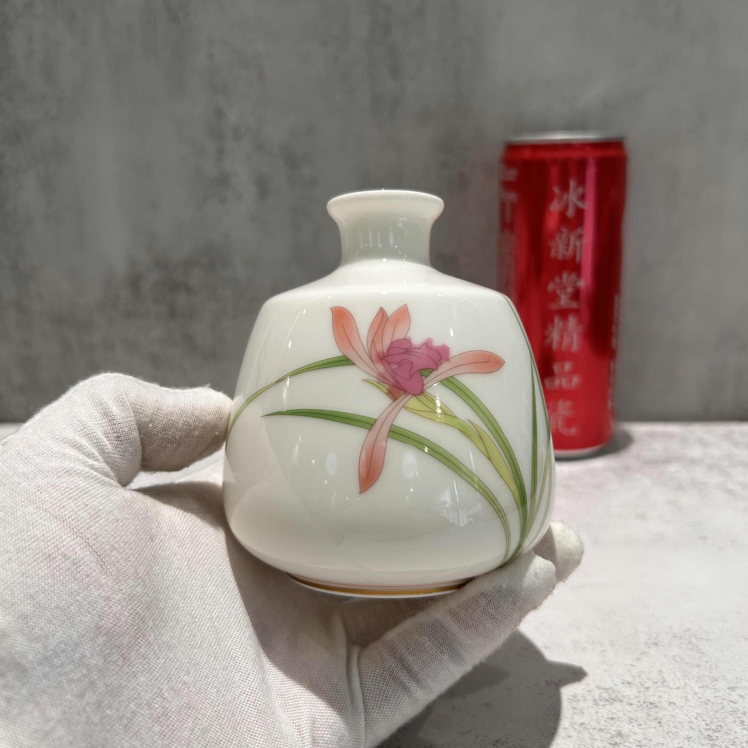 2030 香藺社　相思花　湯呑蓋付　6客　未使用 2030 香藺社 相思花 湯呑蓋付 6客 未使用 2030 香藺