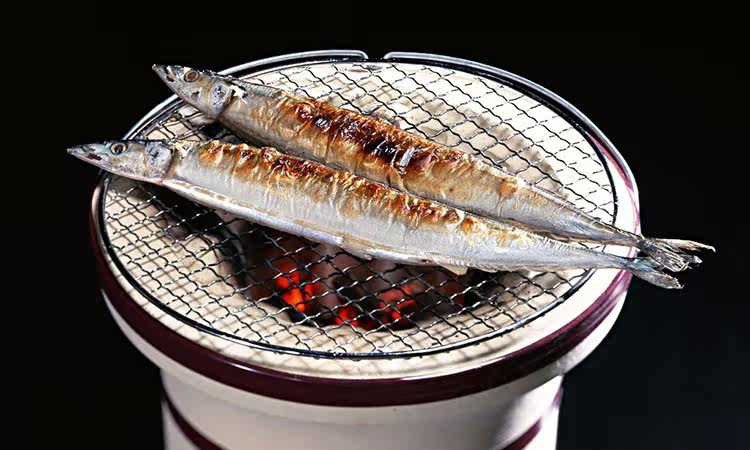 正宗秋刀鱼500g（3-5条装）竹刀鱼青条鱼冷冻海鲜日料刺身美食烧]/立即 