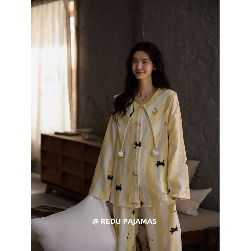 Hot and Comfortable Pajamas for Women, Spring and Autumn, Yellow Pure Cotton Gauze, Long-Sleeved Long Pants, Cute Cat Design, Can Be Worn Outside, Home Wear Set Hot and Comfortable Pajamas for Women, Spring and Autumn, Yellow Pure Cotton Gauze, Long-Sleeved Long Pants, Cute Cat Design, Can Be Worn Outside, Home Wear Set