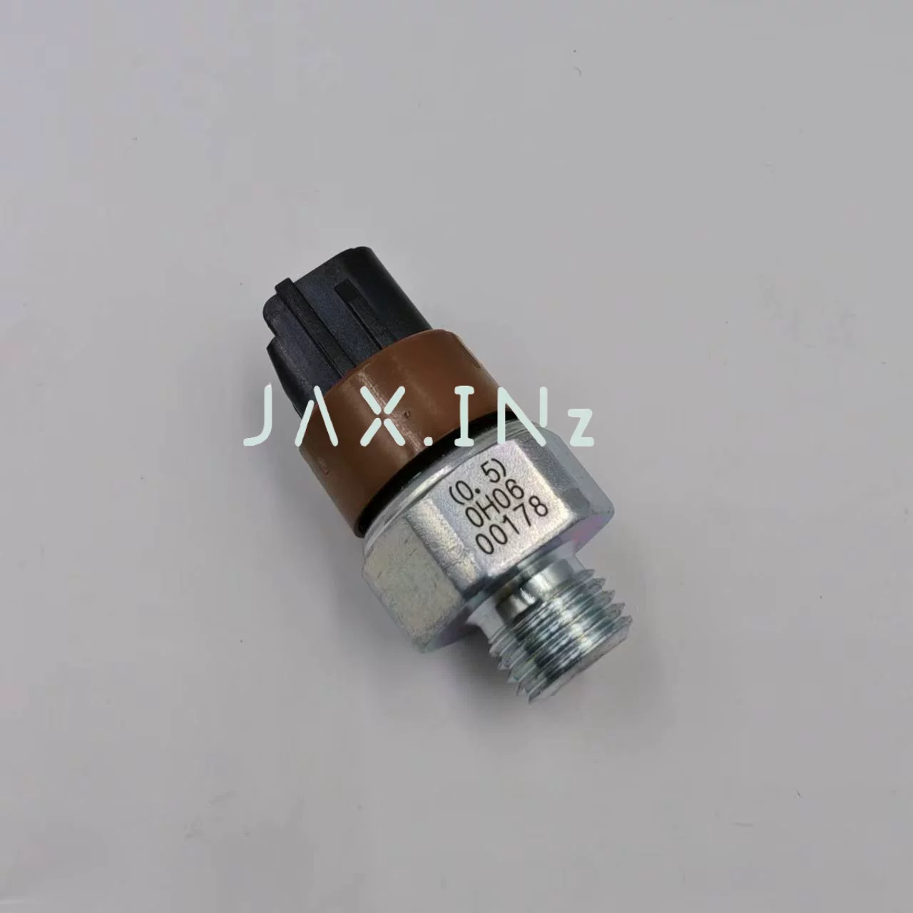 Датчик масла двигателя J05E j08e 83530-E0250 Kobelco SK200-8