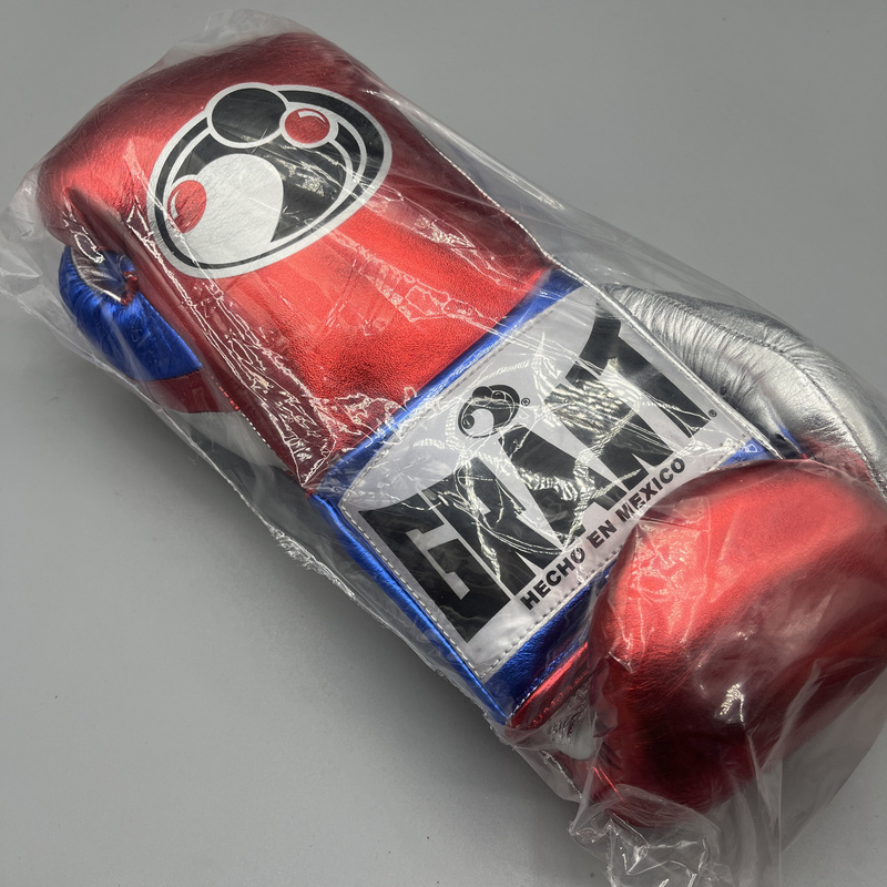 Grant Boxing Gloves Competition Model 10oz Grant Boxing Gloves Competition Model 10oz