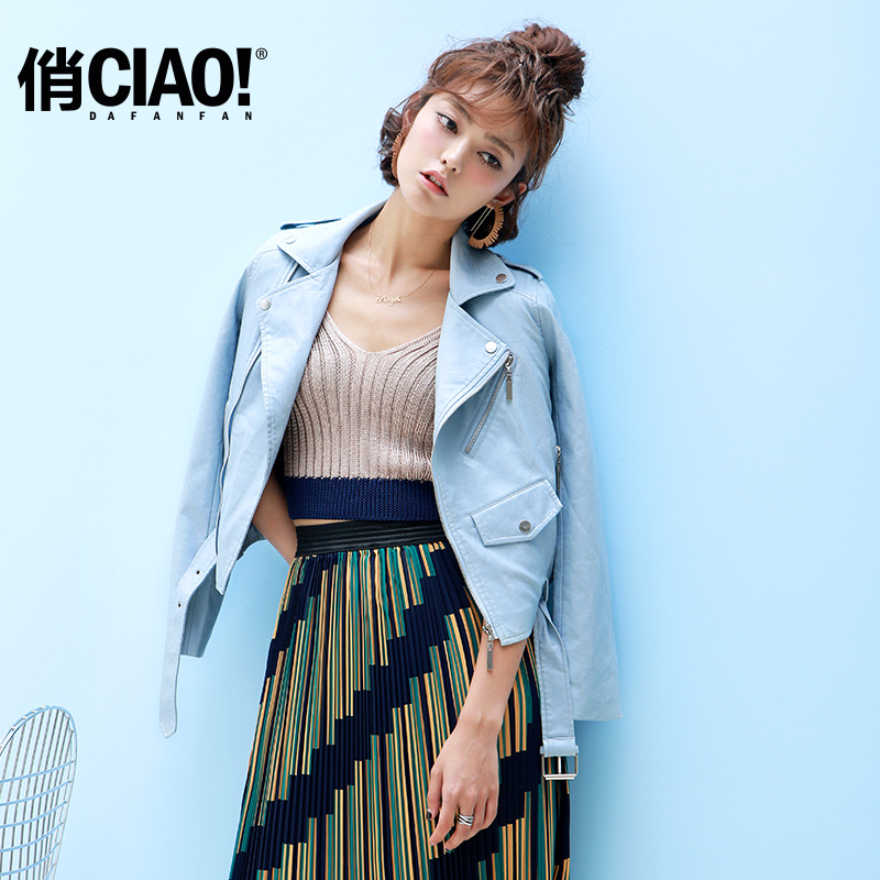 CIAO俏新女士时尚短款蓝色PU机车皮衣夹克外套V领上衣