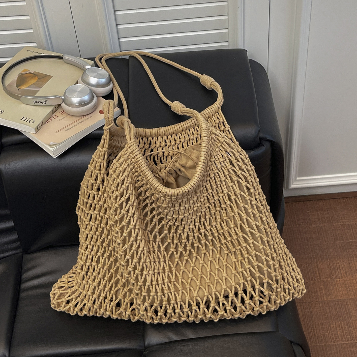 Hollow Woven Straw Large Capacity Shoulder Bag For Women 2026 New Summer Seaside Vacation Beach Basket Bag - Thumbnail 3