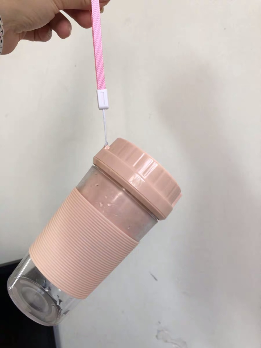 迷你充电式网红榨汁机,为夏天带来食欲
