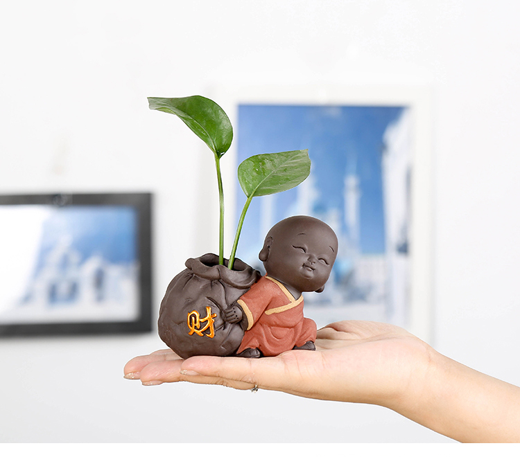 Dễ thương nhà sư nhỏ màu tím cát đồ trang trí đồ trang trí Mini hoa chai nước văn hóa hoa chèn bàn văn phòng trang trí phụ kiện trang trí nhà đẹp