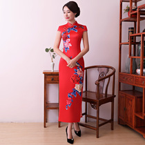 Elegant temperament spring and summer new retro-happy mother-in-law wedding banquet silk walking show qipao dress and dress rehearsal for women