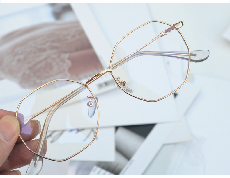 Kính cận thị nữ phiên bản Hàn Quốc của đa giác retro thủy triều mặt tròn bức xạ mắt xanh khung mạng đỏ mô hình nam - Kính khung kính râm cận