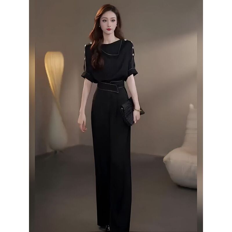 Goddess-Style Fashionable Suit Set with Short-Sleeved Casual Top, Waist-Cinching Wide-Leg Pants, and a Stylish and Trendy Commuter Outfit