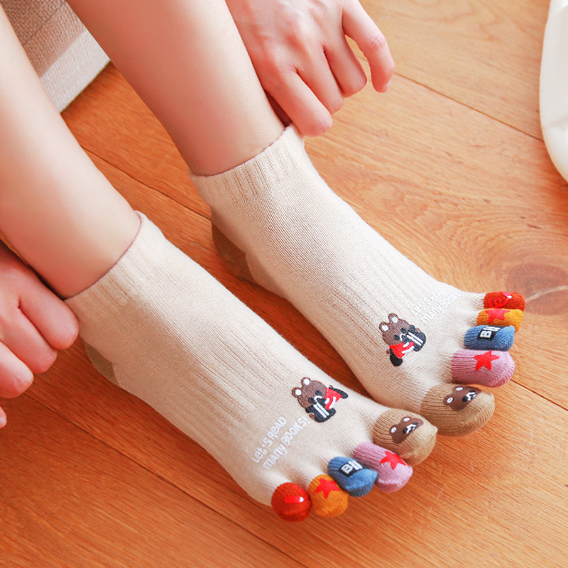 Japanese Five-Toe Socks for Women, All-Cotton, Cute Bear Cartoon Design, Pure Cotton, Short Tube, Low-Cut, Seamless, Odor-Resistant, Sweat-Absorbent