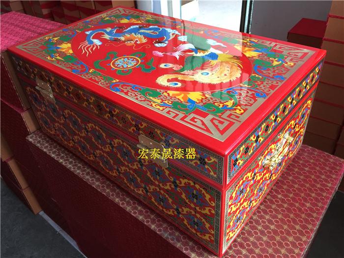 Hộp đựng sơn mài Pingyao Dây đồng dát cao cấp chín màu vẽ tay rồng và phượng hoàng Cheng Tường của hồi môn của hồi môn - Cái hộp thùng gỗ đựng đồ