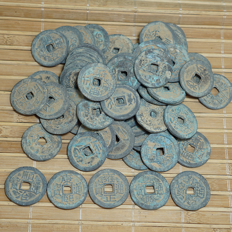 Pure copper coins five emperors antique coins genuine Qing Dynasty scattered copper coins Zhaocai Qian Long Tongbao