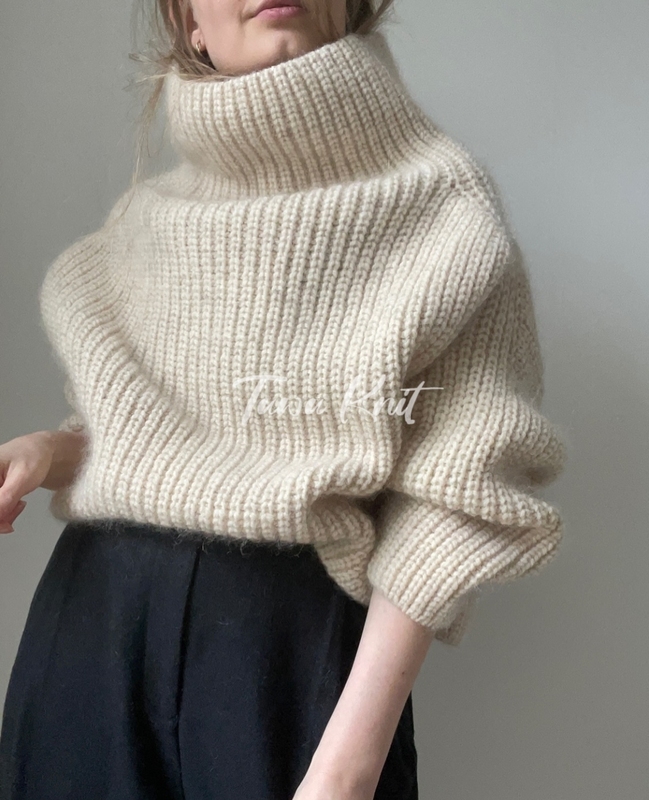 Gujo Sweater Women's Chunky Knit Stand Collar Pullover Sweater with Text Instructions