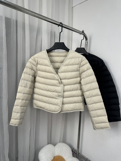 High-Quality 90% White Duck down Lightweight V-Neck down Jacket Inner Layer, Warm and Slim-Fitting Ultra-Short down Coat, Versatile
