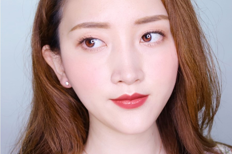 Nhật Bản CANMAKE mỏ khai thác cánh hoa năm màu ửng hồng ánh sáng cao năng lực sửa chữa hoa ngọt rouge vị trí thứ 10 - Blush / Cochineal má hồng dạng kem