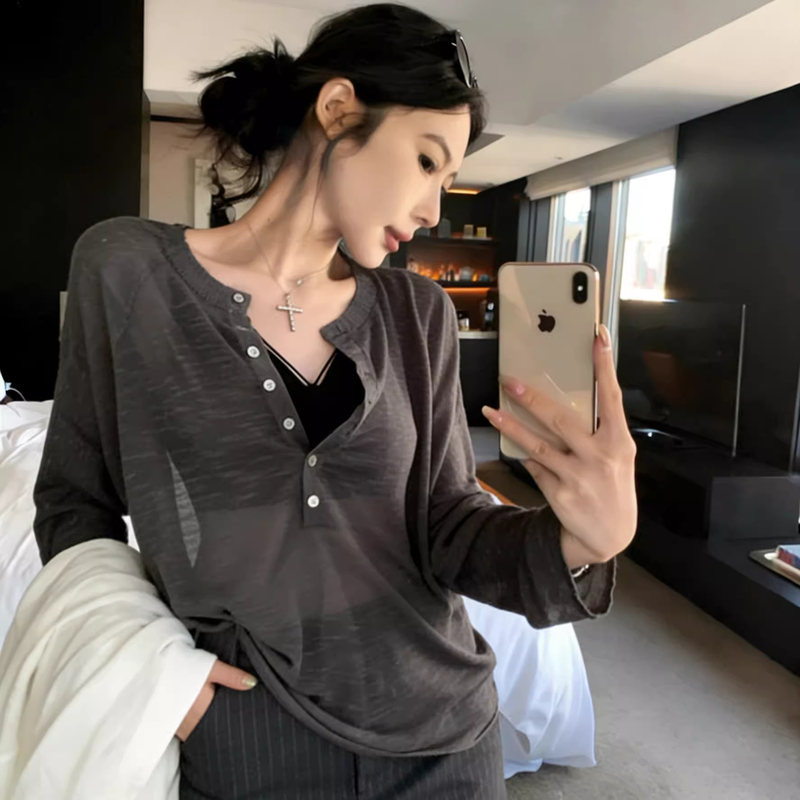 Loose Buttoned Sun Protection Blouse for Women, Summer Lazy Style, Henley Collar, High-End Feel, Sheer Slightly Transparent Long-Sleeve Top