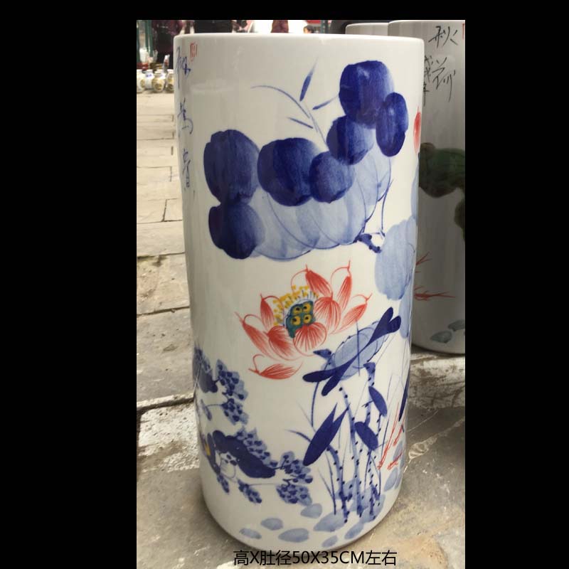 Jingdezhen blue and white landscape quiver high - grade hand - made art picture quiver hand - made landscape artistic conception brush pot