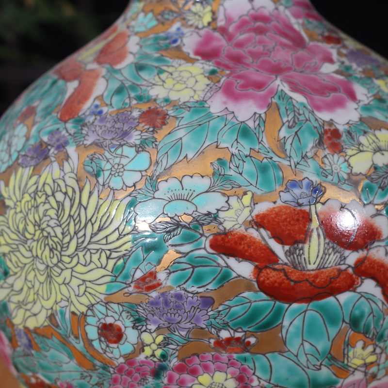 Jingdezhen hand - made famille rose flower display mesa high - grade prosperous powder enamel vase vase golden golden crane