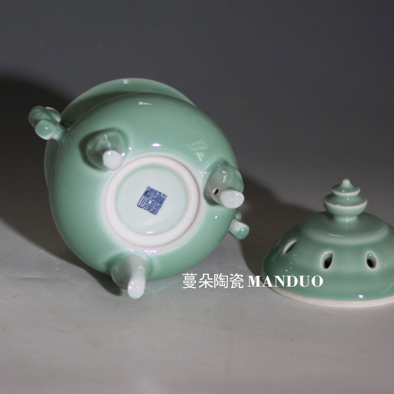 Jingdezhen shadow green ceramic censer ears porcelain present high - grade triangle censer mosquito - repellent incense ta