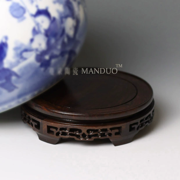 Blue and white writing brush washer aquarium water shallow high - grade ceramic art double - sided painting writing brush washer from Blue - and - white porcelain culture