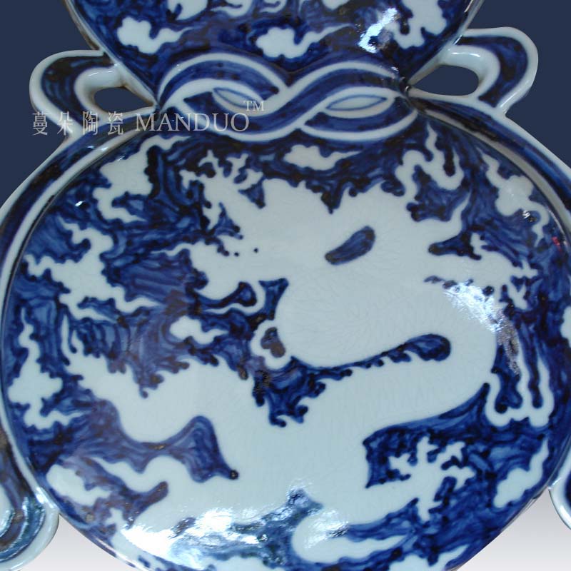 Blue dragons and phoenixes grain gourd gourd furnishing articles manually hang Blue and white porcelain enamel porcelain hanging porcelain bottle gourd